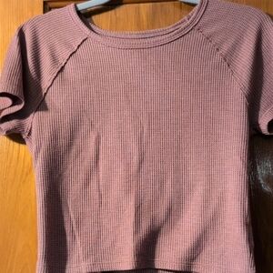 American Eagle Outfitters Mauve Short Sleeve Tee